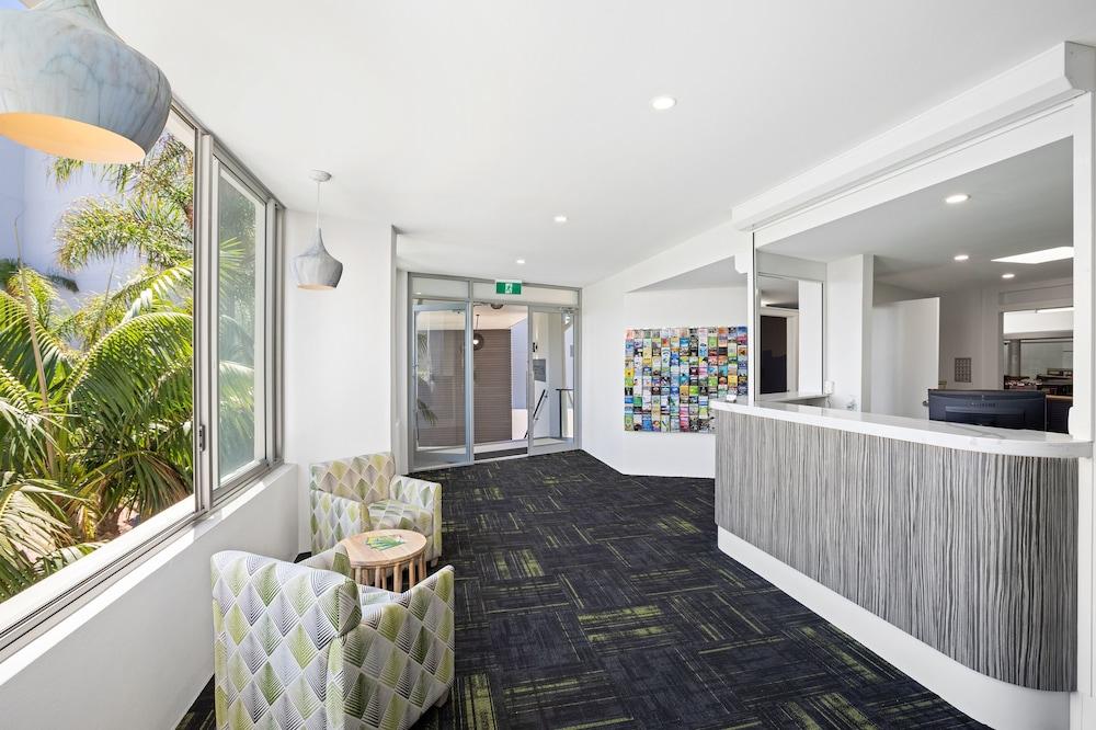 Palm Court Motor Inn Port Macquarie Exterior photo